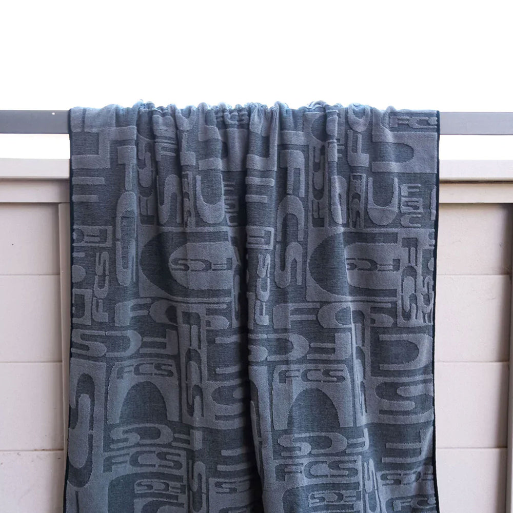 
                      
                        Pukas-Surf-Shop-fcs-the-mona-towel
                      
                    