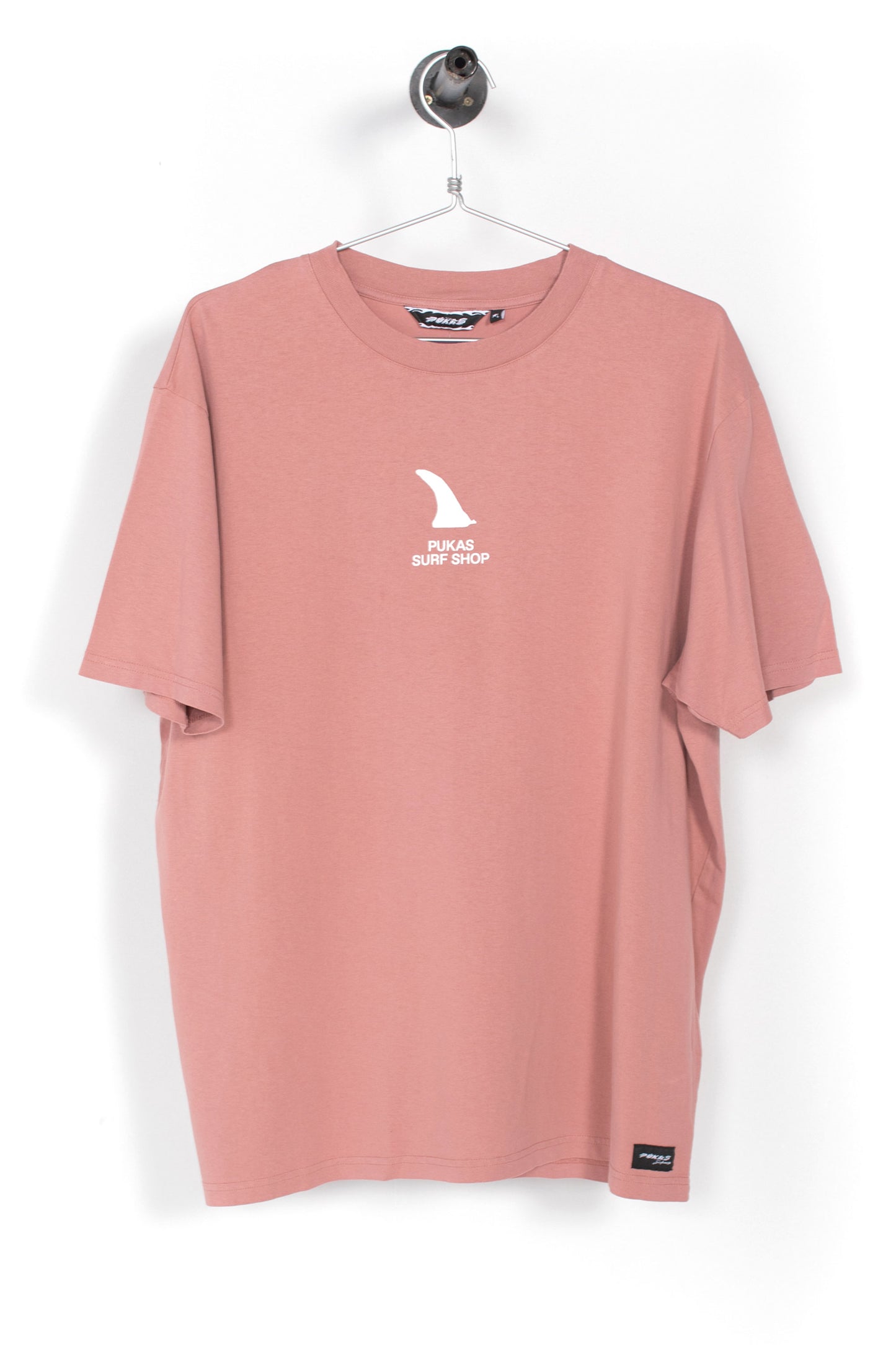 Pukas-Surf-Shop-fins-tee-man-1