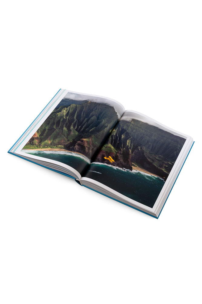 
                  
                    Pukas-Surf-Shop-geltalten-the-oceans-book
                  
                