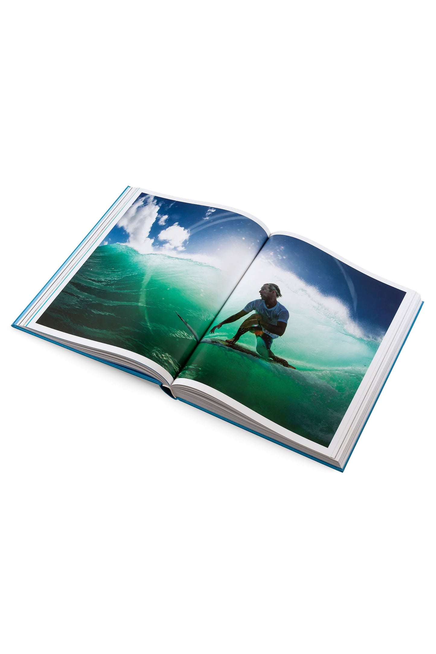 Pukas-Surf-Shop-geltalten-the-oceans-book