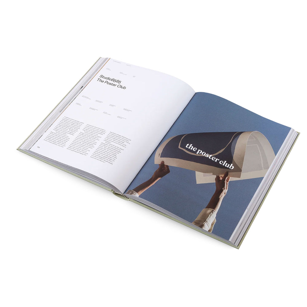 
                      
                        Pukas-Surf-Shop-gestalten-book-designing-brands-1
                      
                    