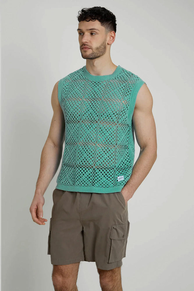 Pukas-Surf-Shop-man-vest-native-youth-maddox-crochet-vest
