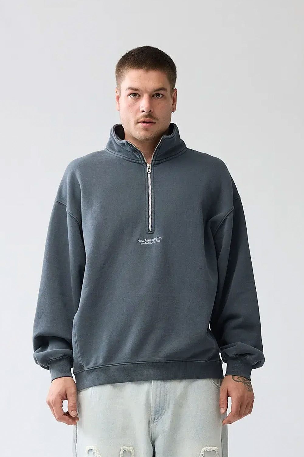 Pukas-Surf-Shop-new-amsterdam-sea-half-zip-iron-gate