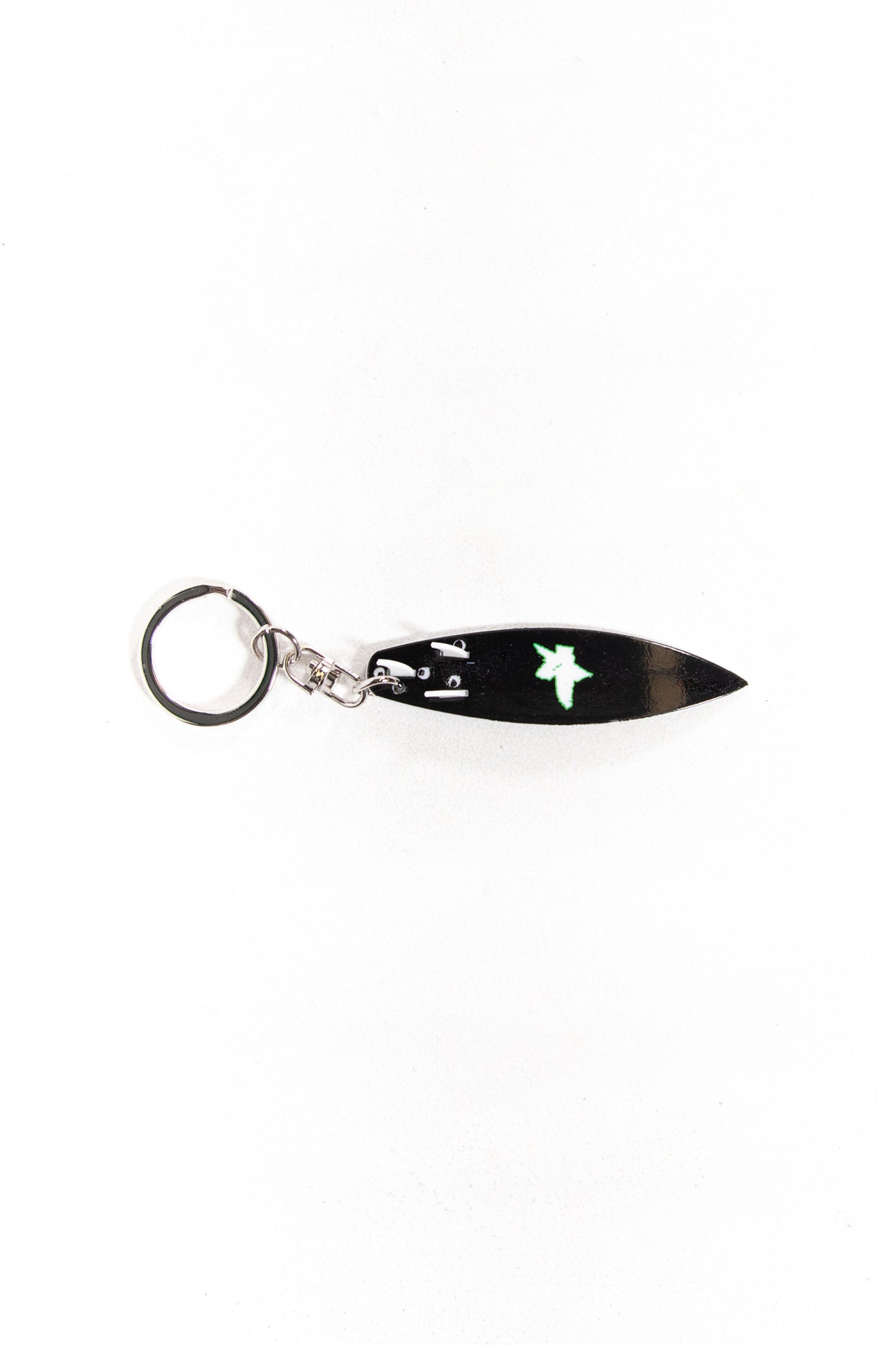 Pukas-Surf-Shop-pukas-keychain-retro