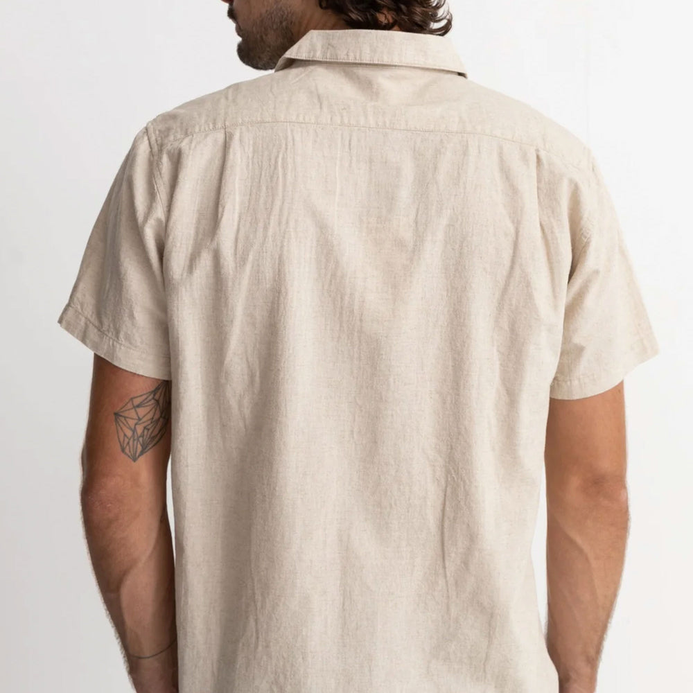 
                      
                        Pukas-Surf-Shop-rhythm-man-classic-linen-shirt-sand
                      
                    