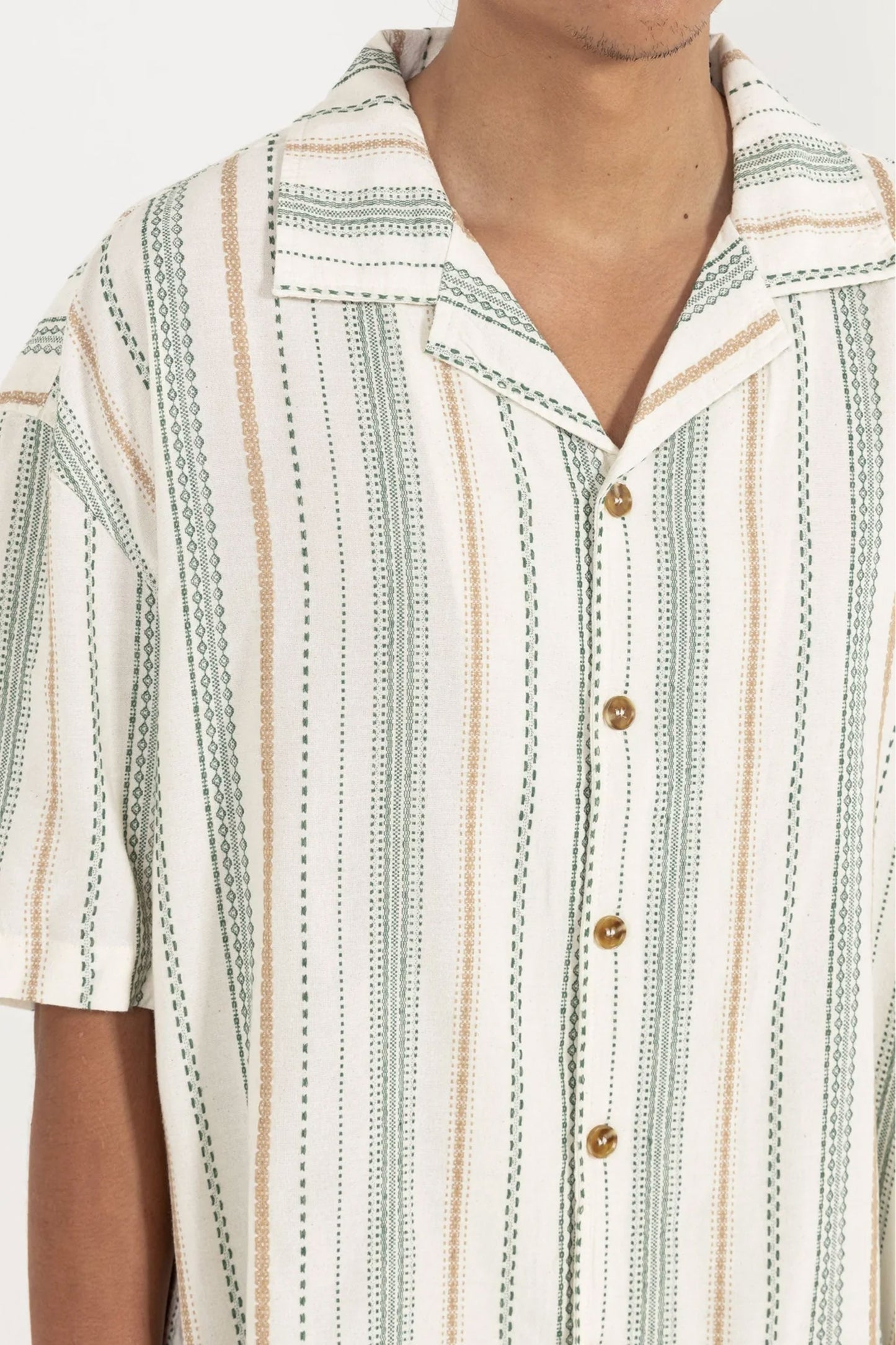 Pukas-Surf-Shop-rhythm-man-shirt-relaxed-stripe-ss-shirt-olive