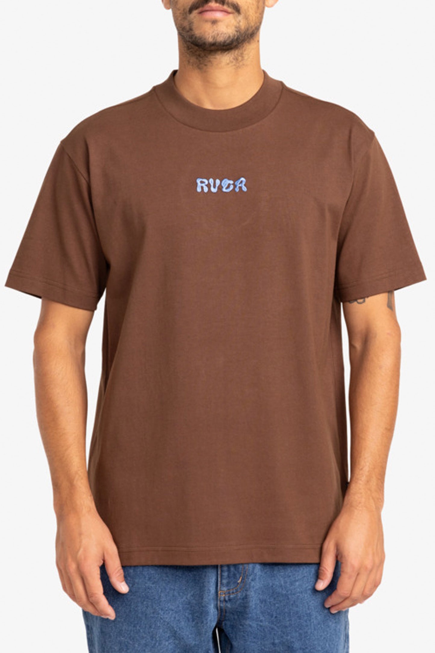 Pukas-Surf-Shop-rvca-man-tee-decoshoom-chocolate