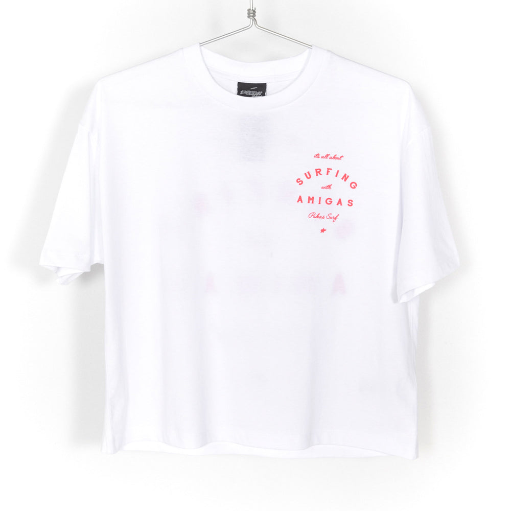 Pukas-Surf-Shop-surfing-with-amigas-tee-woman-white