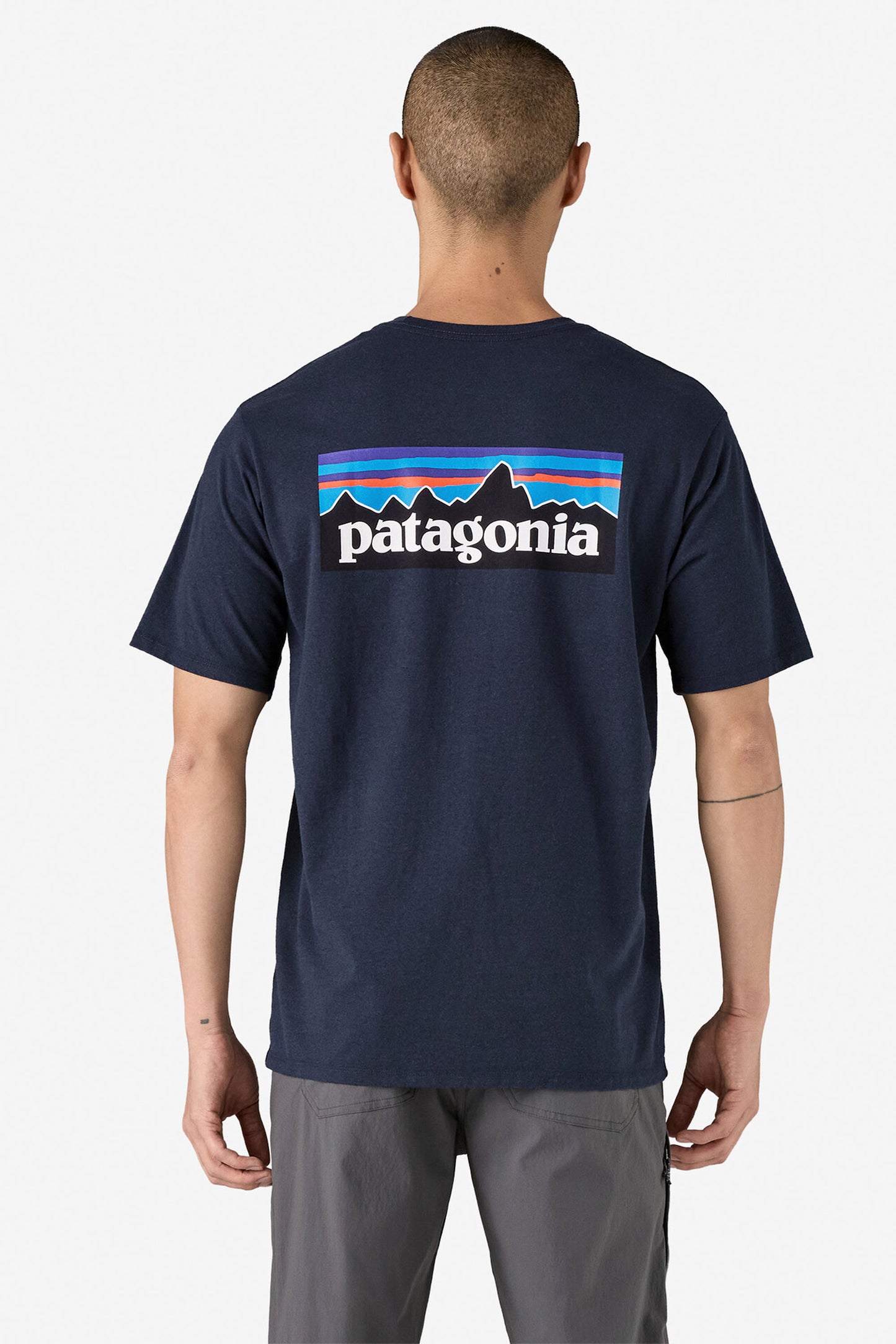 Pukas-Surf-Shop-tee-Patagonia-P-6-Logo-Responsibili-Tee-New-Navy