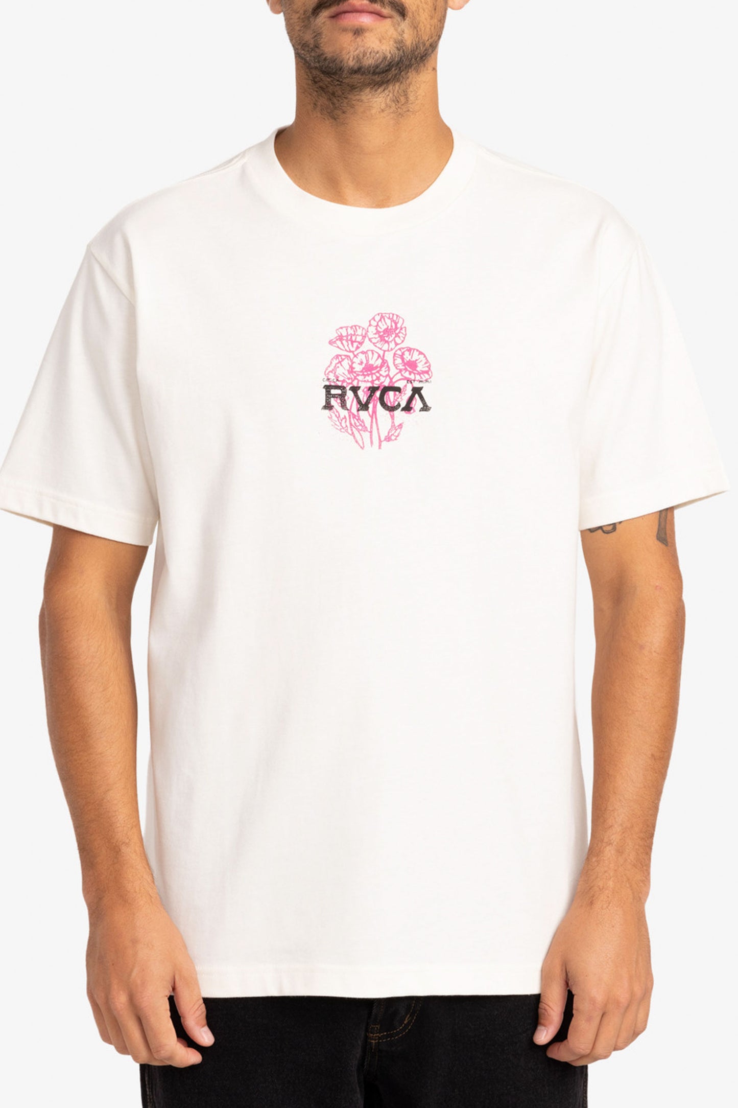 Pukas-Surf-Shop-tee-men-rvca-poppies-antique-white-2