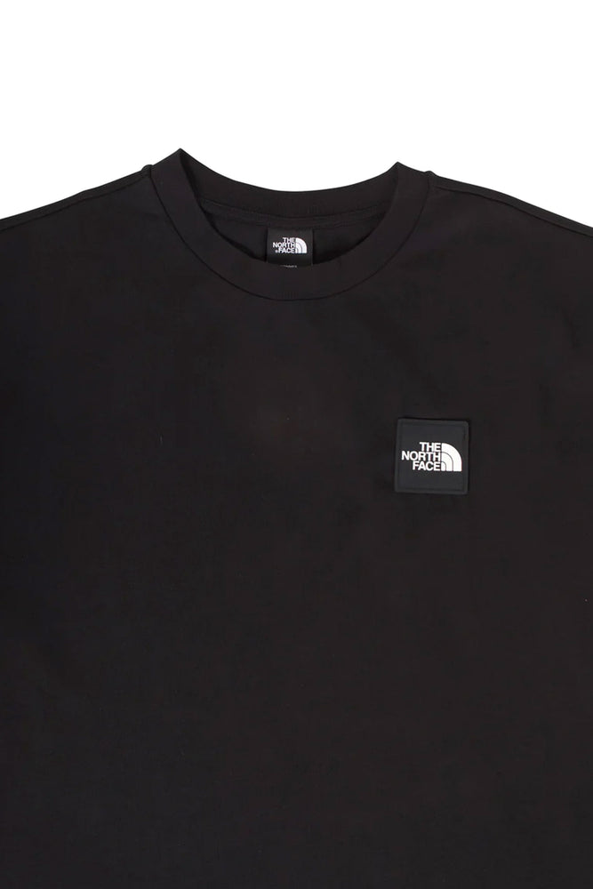 
                  
                    Pukas-Surf-Shop-the-north-face-tee-man-nse-patch-tnf-black
                  
                