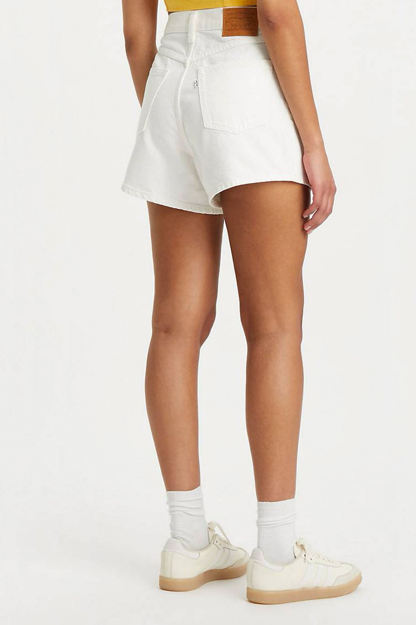 Pukas-Surf-Shop-woman-short-levis-80_s-mom-shorts-white