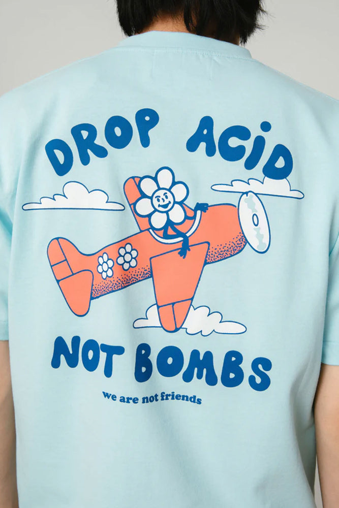 
                  
                    Pukas-surf-shop-We-are-not-friends-Drop-Acid-Not-Bombs-Blue-T-shirt
                  
                