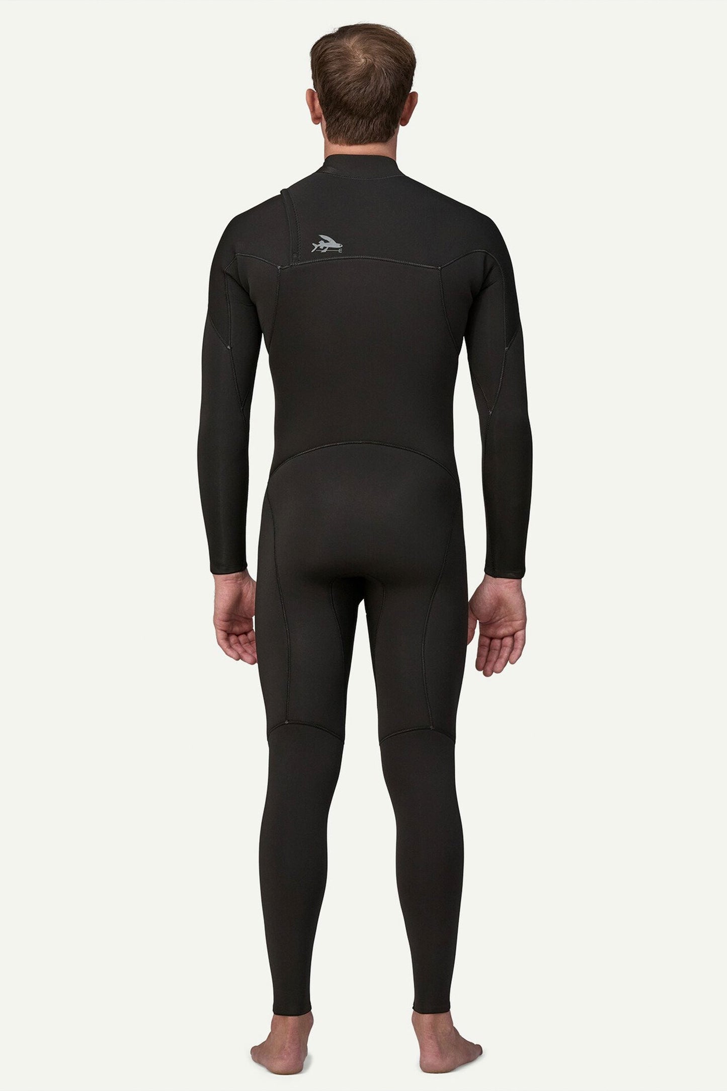 Pukas surf shop patagonia men back