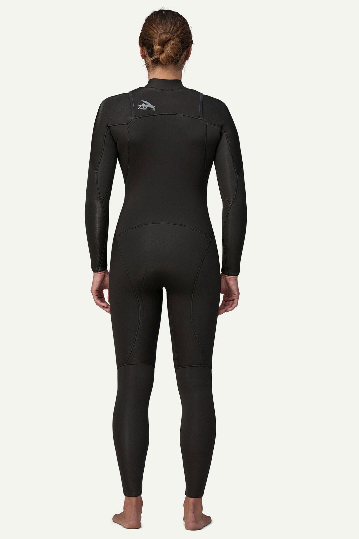 Pukas surf shop patagonia women back