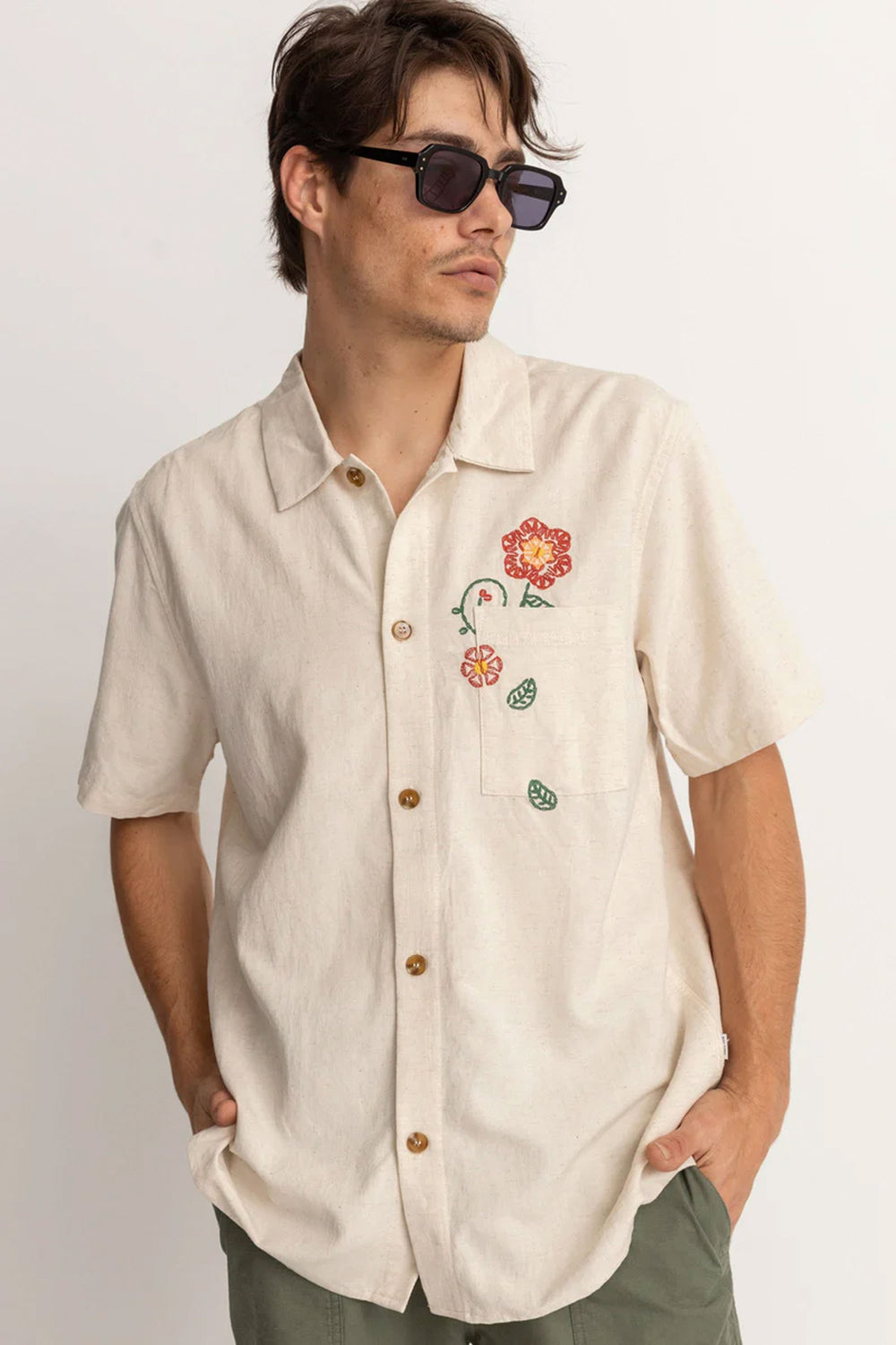 Pukas-surfshop-Flower-Embroidery-Ss-Shirt