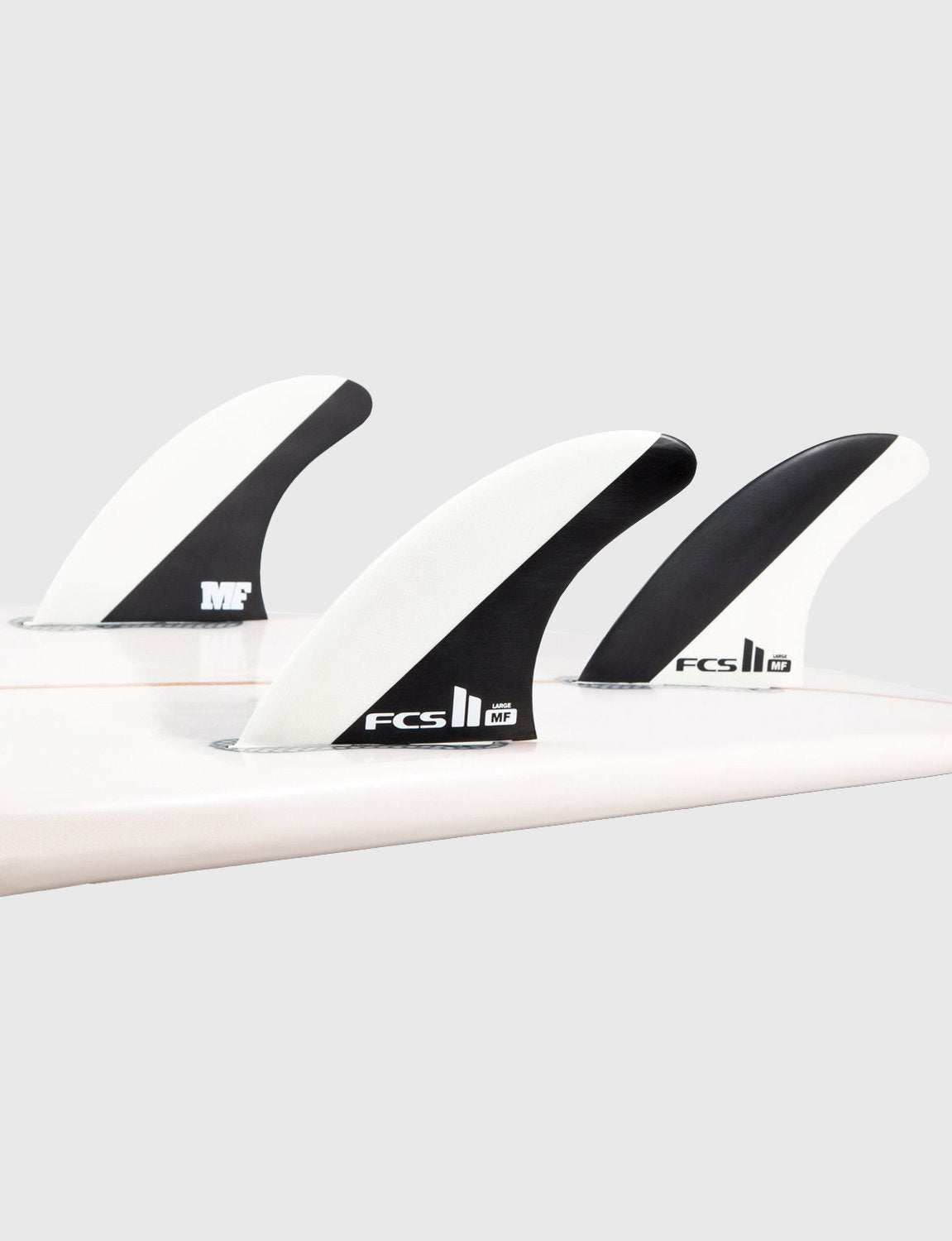 FCS II Mick Fanning PC Medium フィン FCS - FCS II MICK FANNING - PC - BLACK WHITE - M - 3FINS – PUKAS
