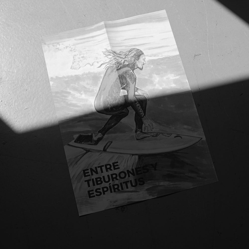 
                      
                        Pukas-surf-shop-book-minuscules-entre-tiburones-y-espiritus
                      
                    