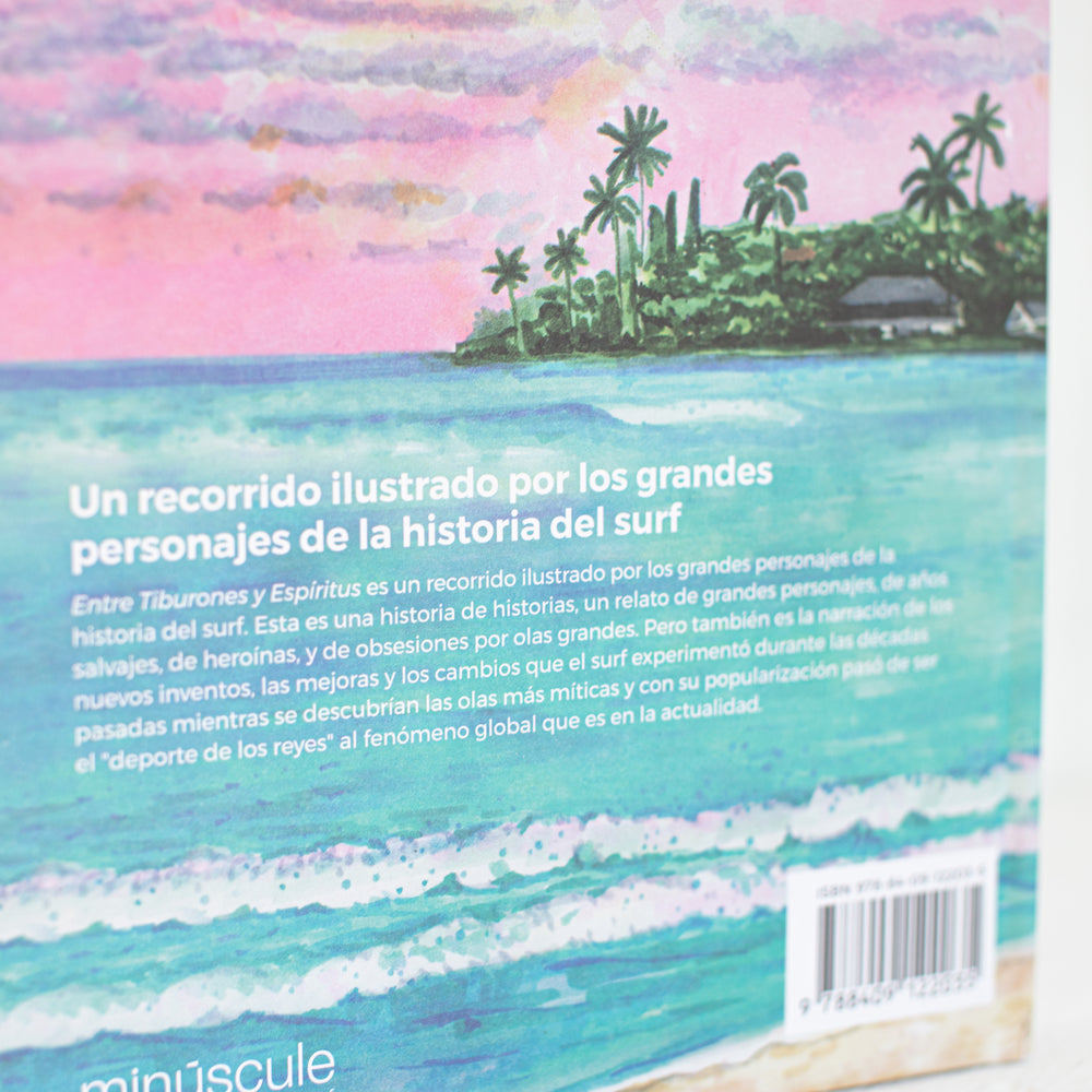 
                      
                        Pukas-surf-shop-book-minuscules-entre-tiburones-y-espiritus
                      
                    