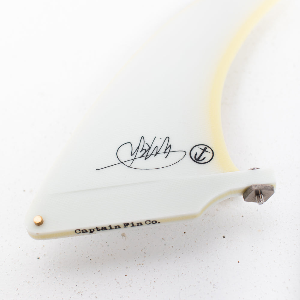 
                      
                            Pukas-Surf-Shop-Captain-Fin-Mikey-February
                      
                    