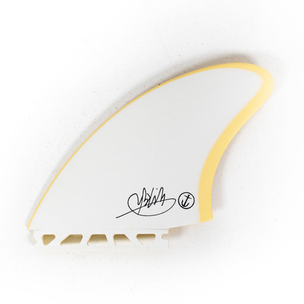    Pukas-Surf-Shop-Captain-Fin-Mikey-February-Key