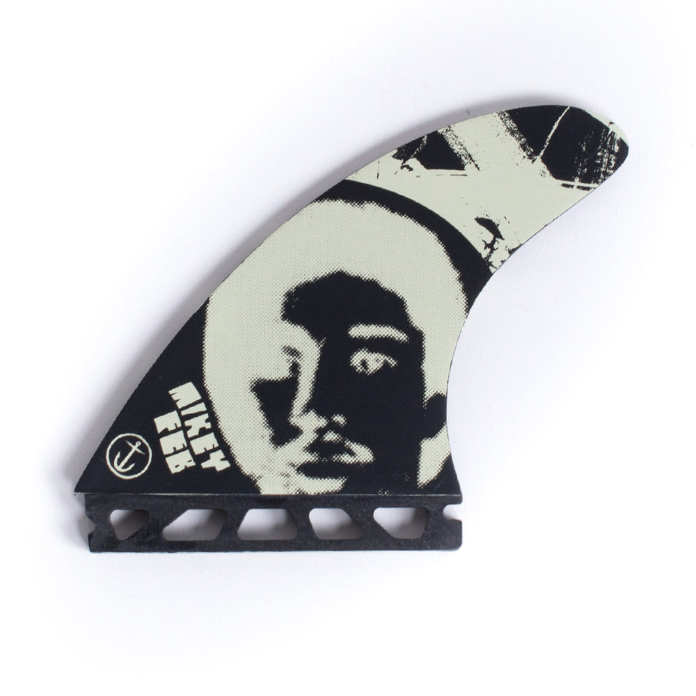 
                      
                        Pukas-Surf-Shop-CaptainFin-3Fin-MikeyFeb
                      
                    