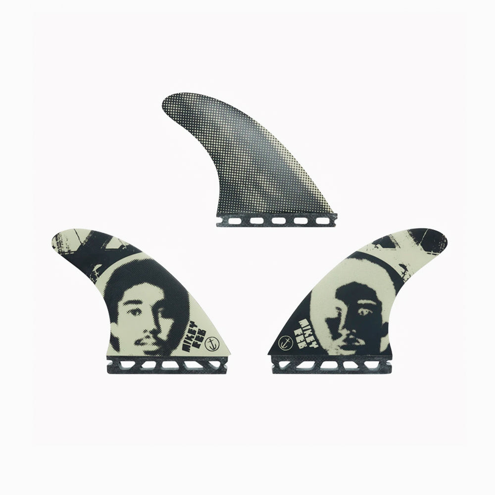 
                      
                        Pukas-Surf-Shop-CaptainFin-3Fin-MikeyFeb
                      
                    
