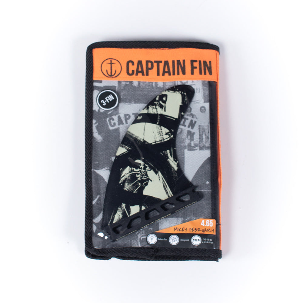 
                      
                        Pukas-Surf-Shop-CaptainFin-3Fin-MikeyFeb
                      
                    