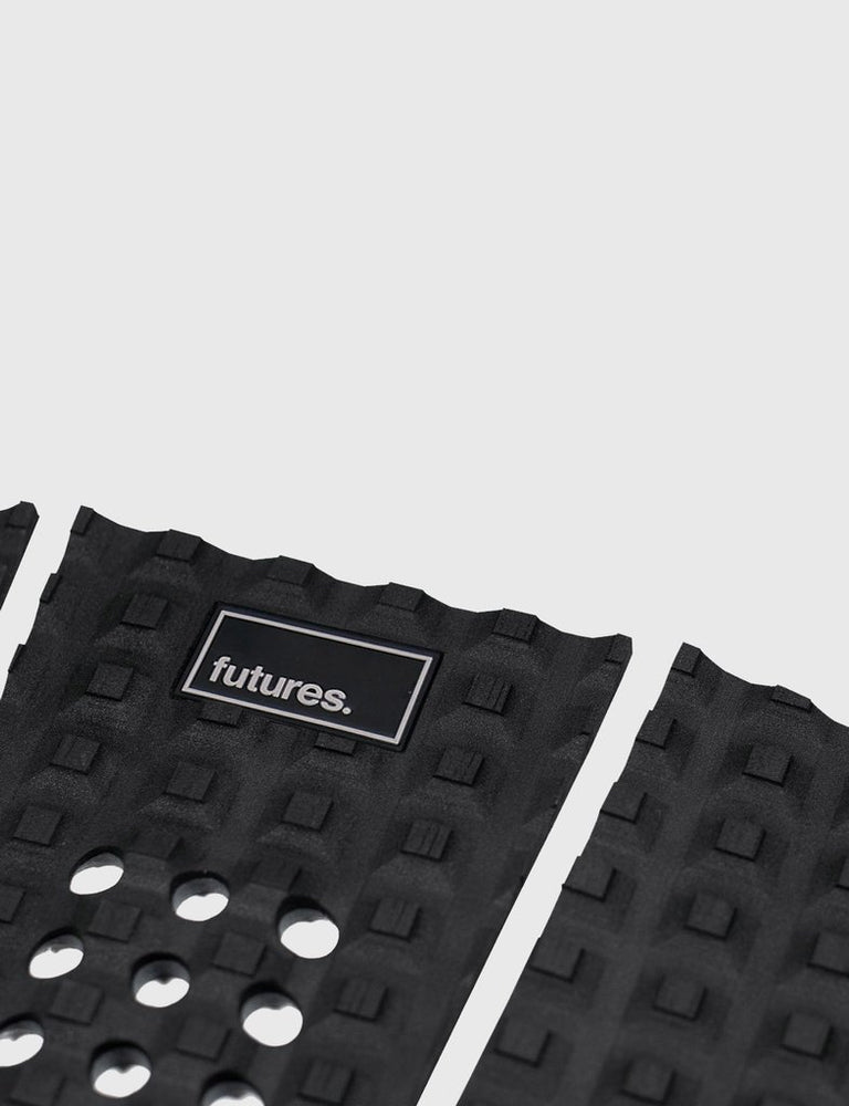 
                      
                        FUTURES - BREWSTER
                      
                    