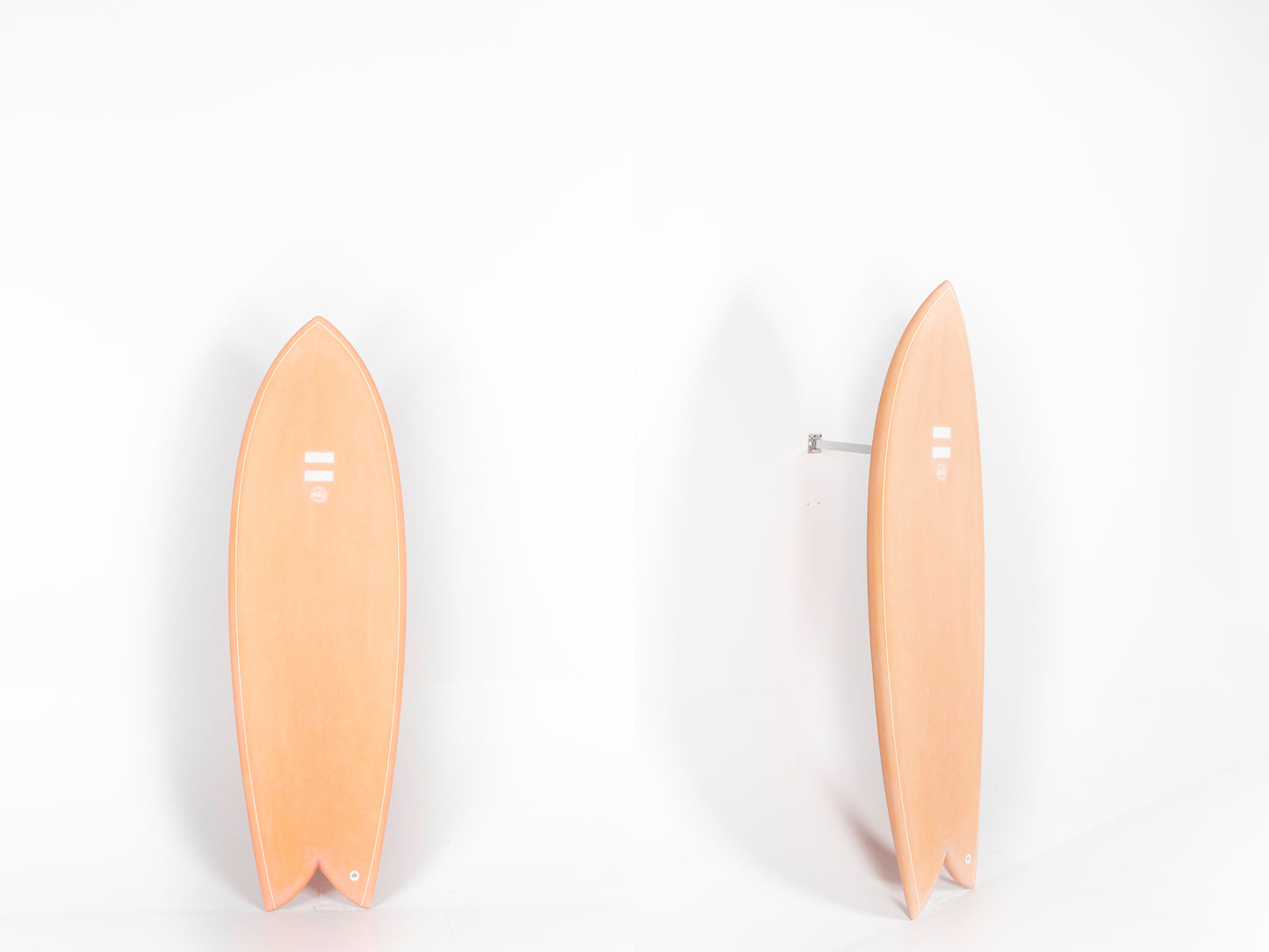 
                  
                    Indio Surfboards - DAB TERRACOTA - 5’3” x 20 3/4 x 2 3/8 x 30.92L.
                  
                