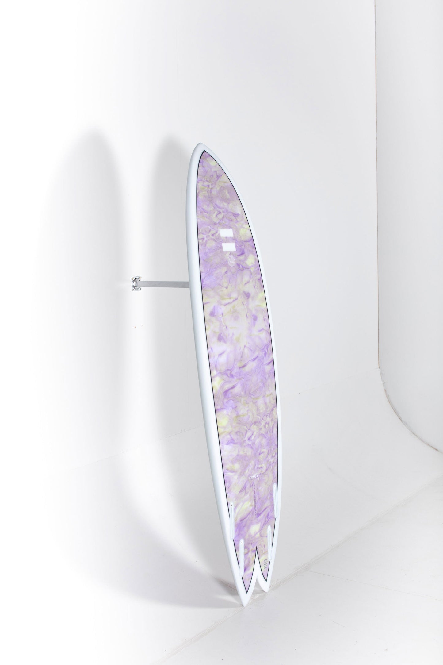 
                  
                    Indio Surfboards - COMBO SWIRL - 5'10" x 21 7/8 x 2 1/2 x 36,6L.
                  
                