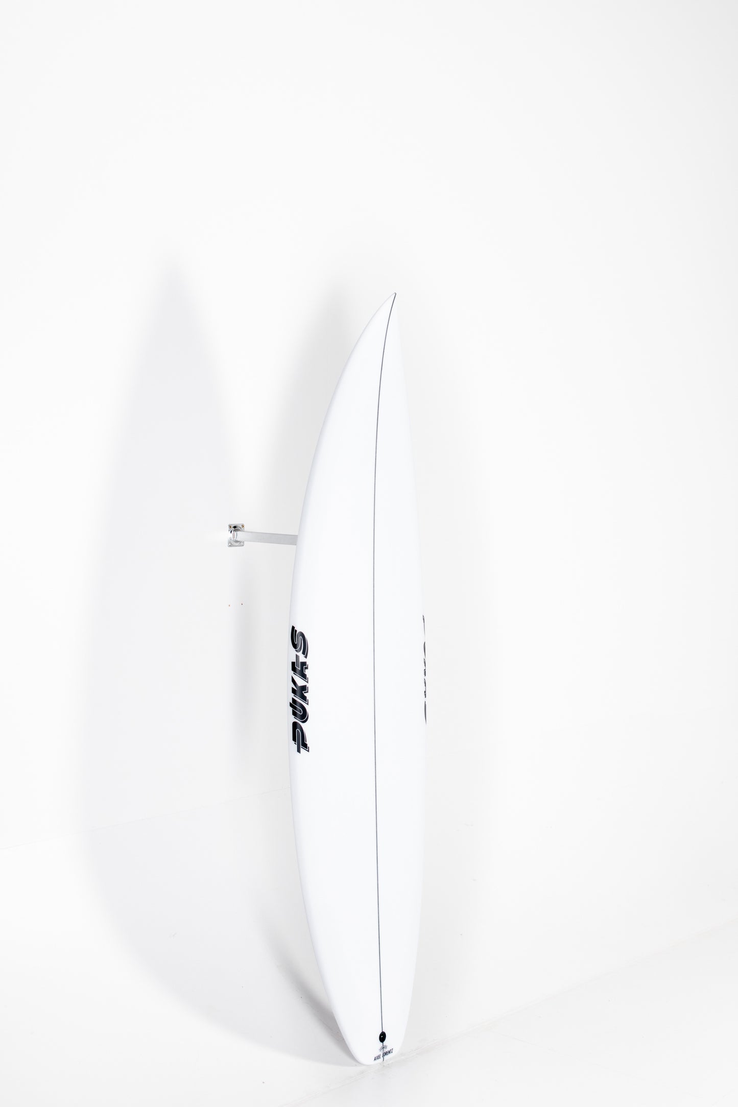 
                  
                    Pukas Surf Shop - Pukas Surfboard - DARK by Axel Lorentz - 6’1” x 19,63 x 2,4 - 30,67L - AX06153
                  
                