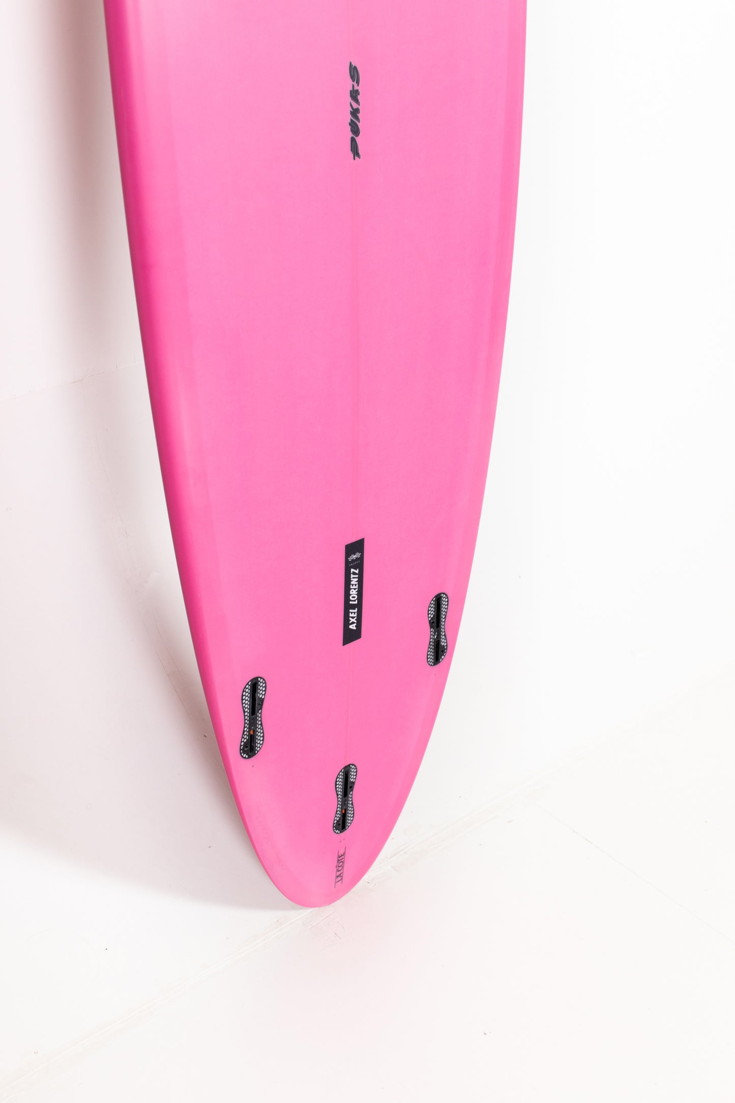 Pukas Surfboard - LA CÔTE by Axel Lorentz - 6'9