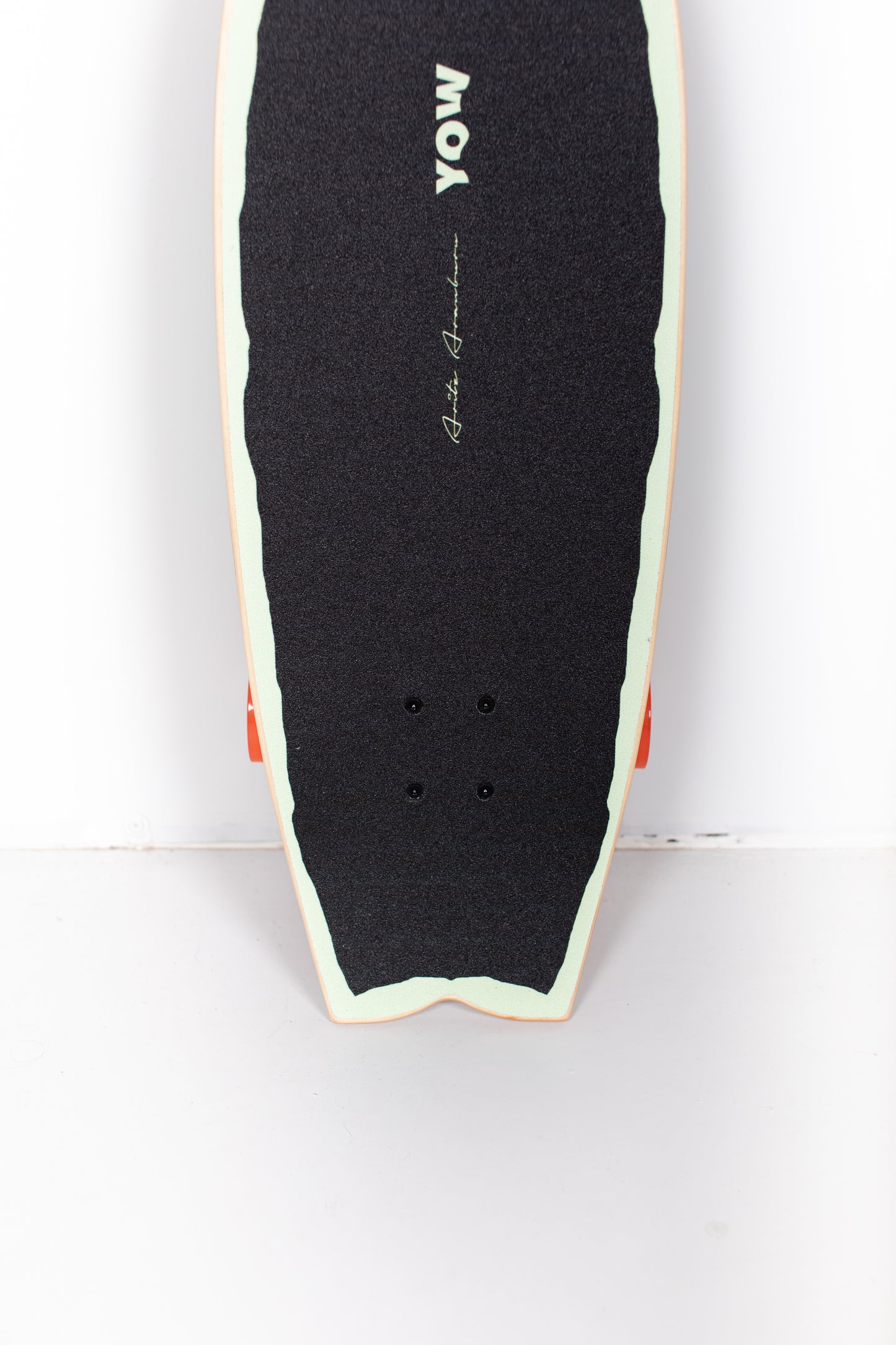 
                  
                    Pukas-Surf-Shop-Yow-Surfskates-Aritz-Aranburu-30.5"-Signature-Series
                  
                