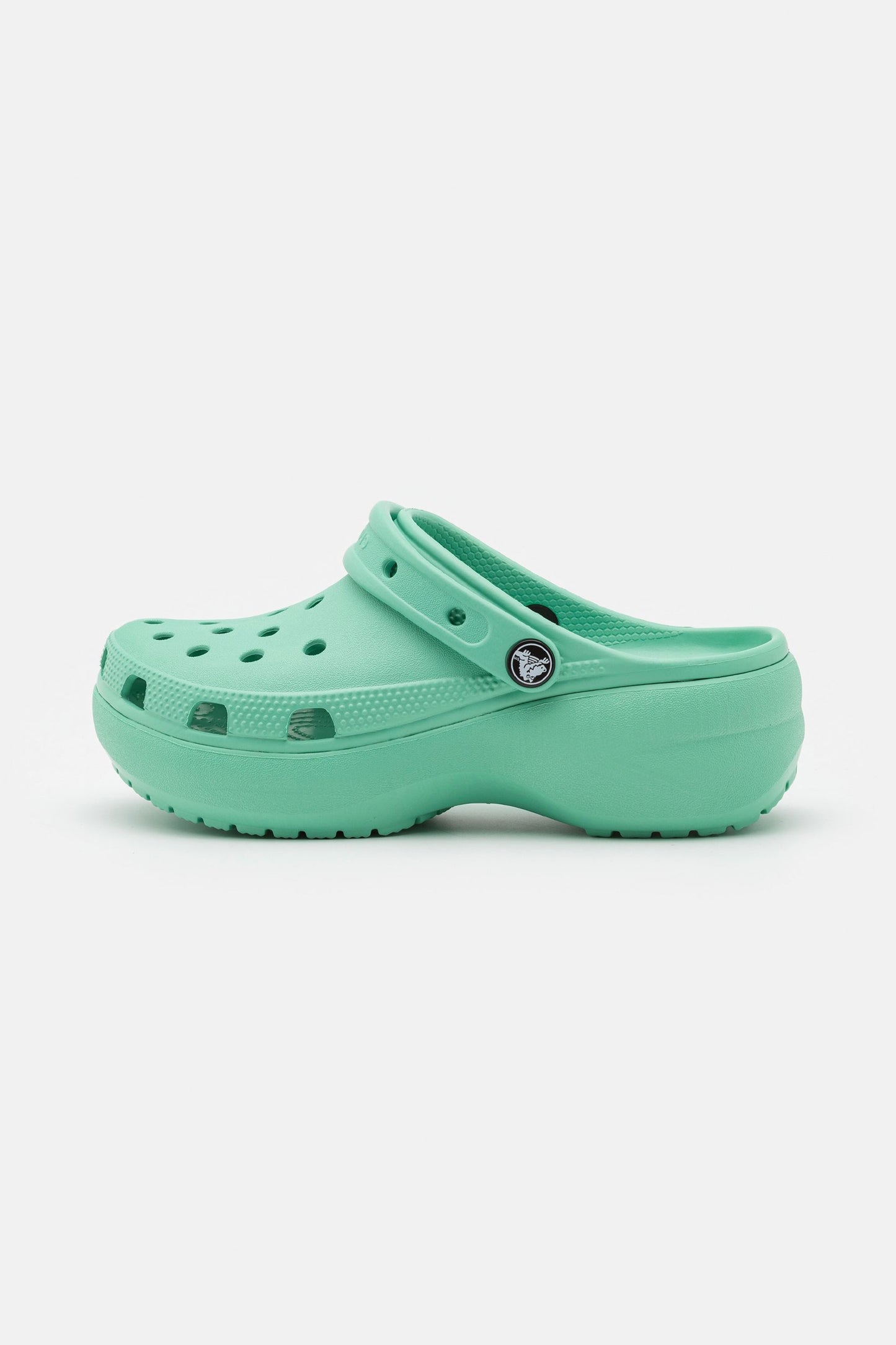 Pukas-Surf-Shop-crocs-footwear-classic-platform